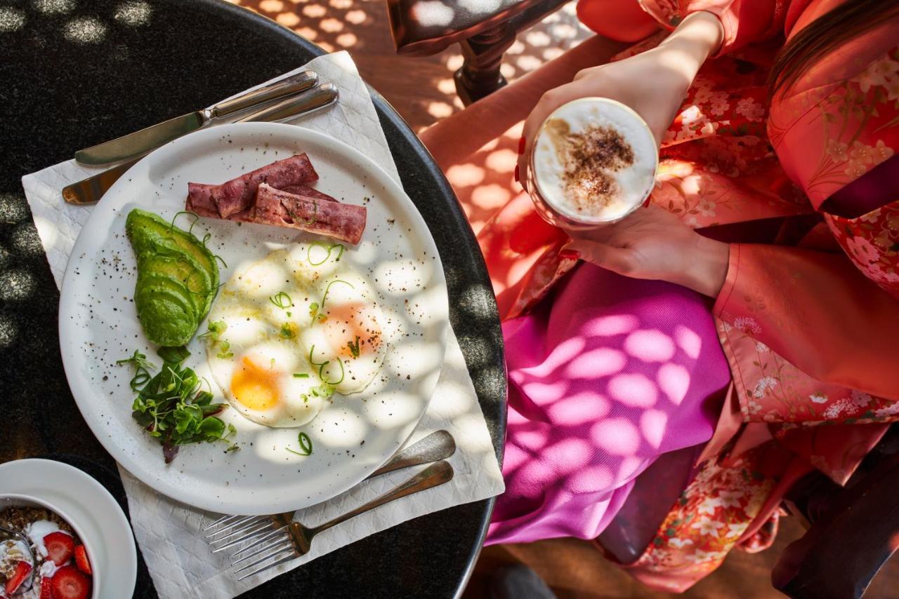 Moevenpick Resort & Spa Dead Sea Sweimeh Luaran gambar A typical breakfast in Morocco